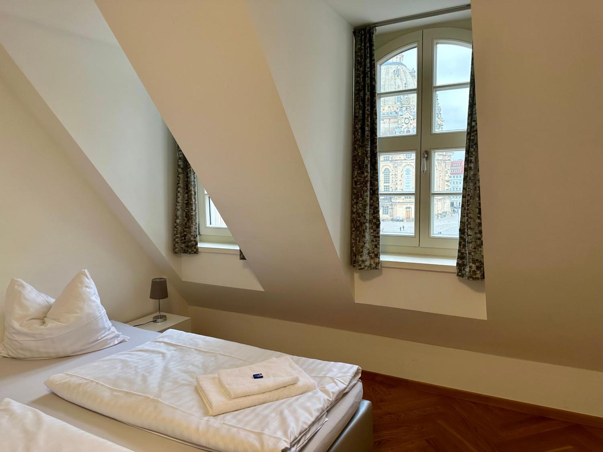 Exklusives Luxusapartment Mit Einmaligem Blick Zur Frauenkirche - Parkplatz Kostenfrei *