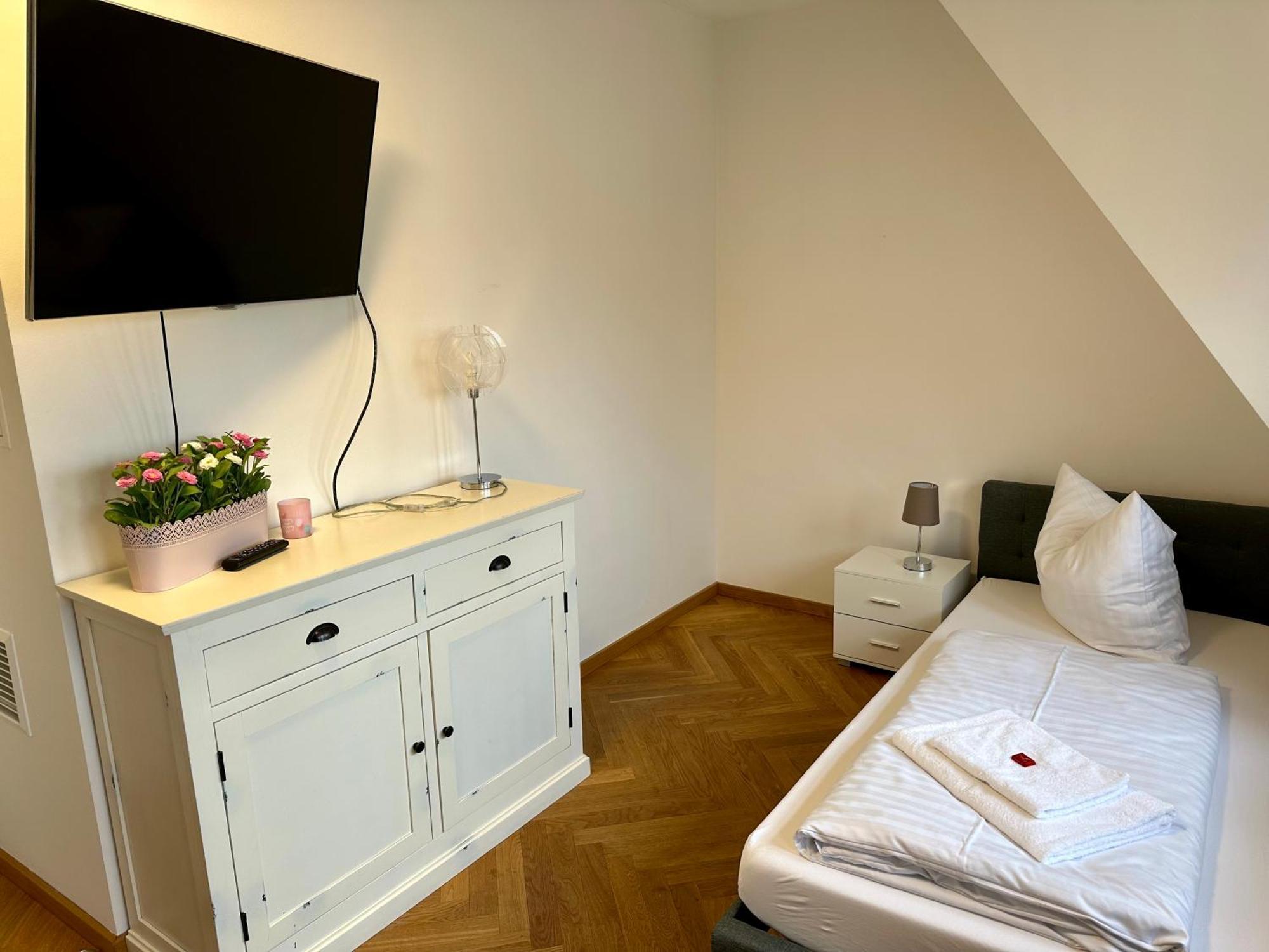 Exklusives Luxusapartment Mit Einmaligem Blick Zur Frauenkirche - Parkplatz Kostenfrei *