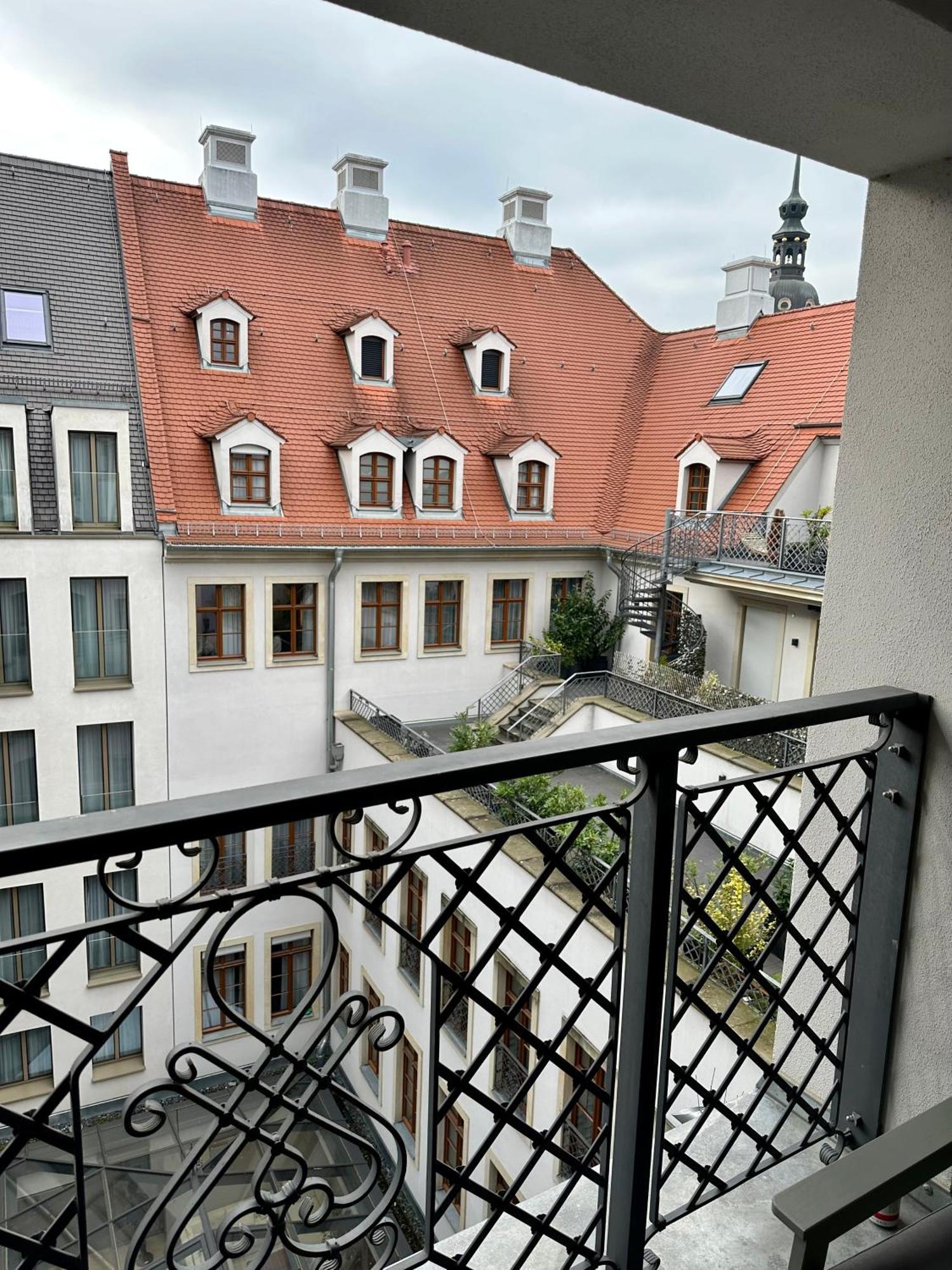 Apartment Exklusives Luxusapartment Mit Einmaligem Blick Zur Frauenkirche - Parkplatz Kostenfrei *